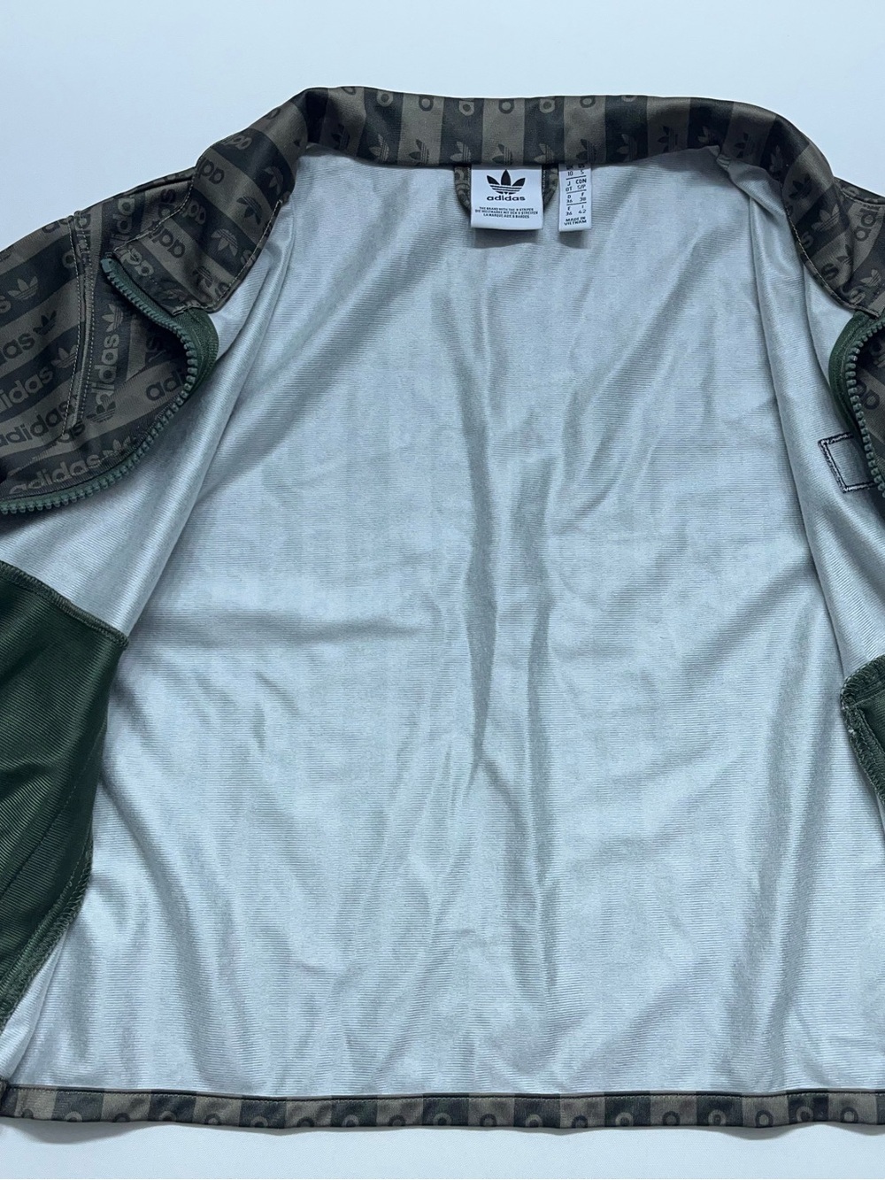Adidas Trefoil Cropped Track Jacket Womens Size Small Green Full Zip Zip Pockets - Picture 10 of 12